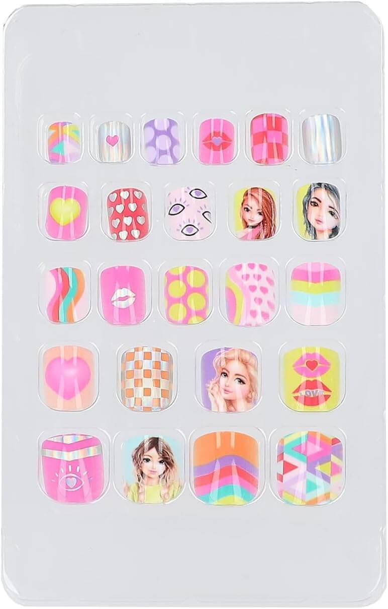 Top Model Artificial Nails
