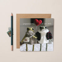 Funny Engagement Card Heknitt Knitted Frog
