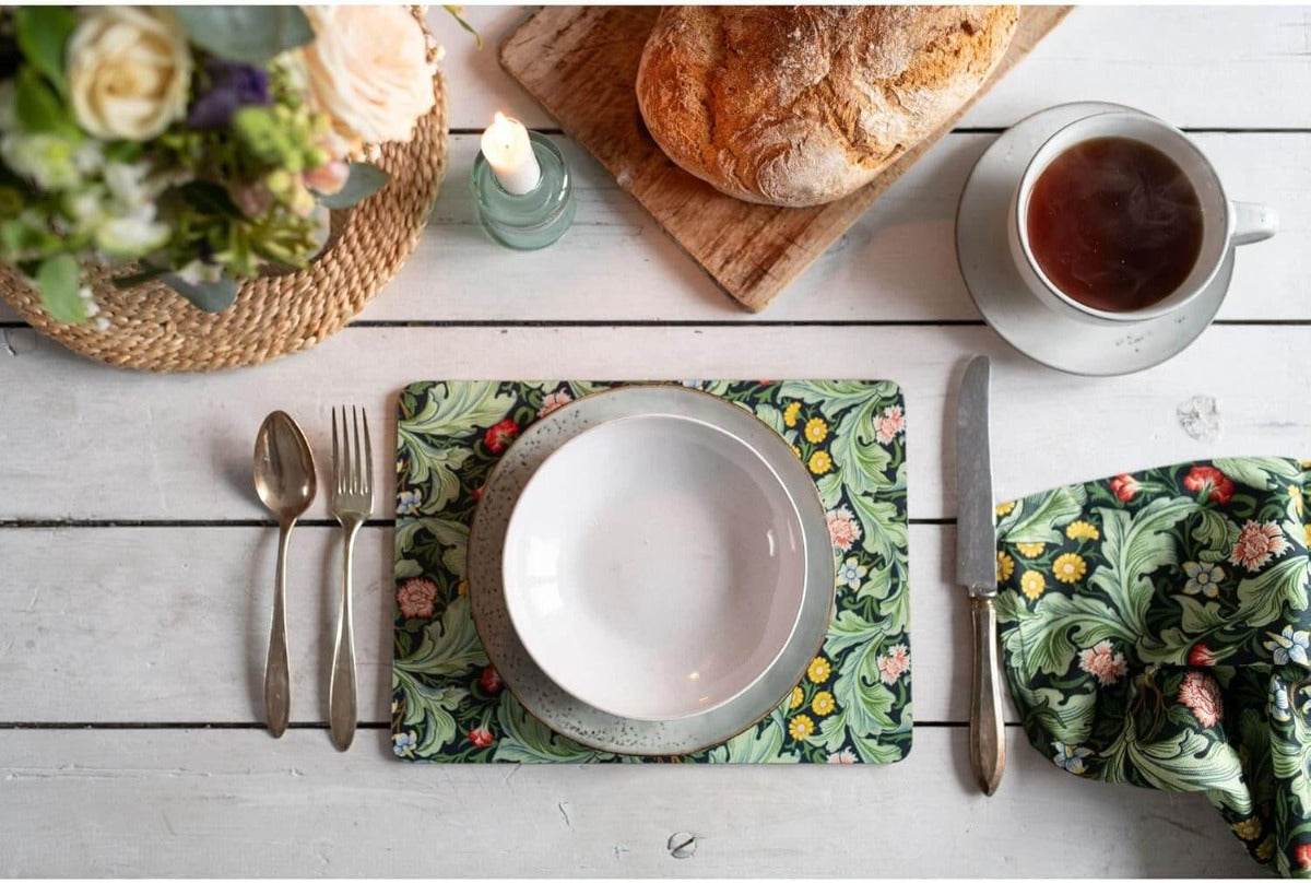 Leicester Wallpaper Placemats - House of Cards